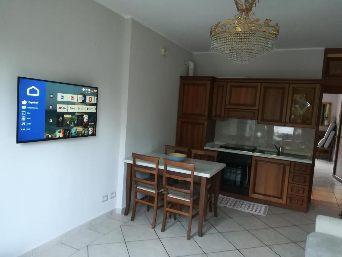 Residence Villa Margherita Канобио Екстериор снимка