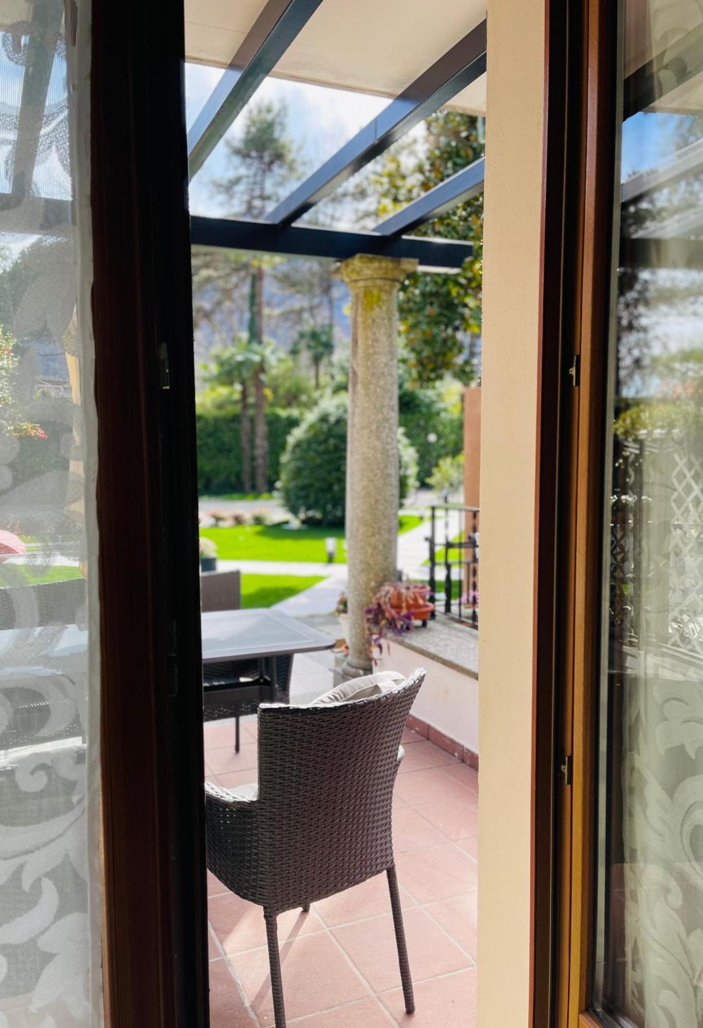 Residence Villa Margherita Канобио Екстериор снимка
